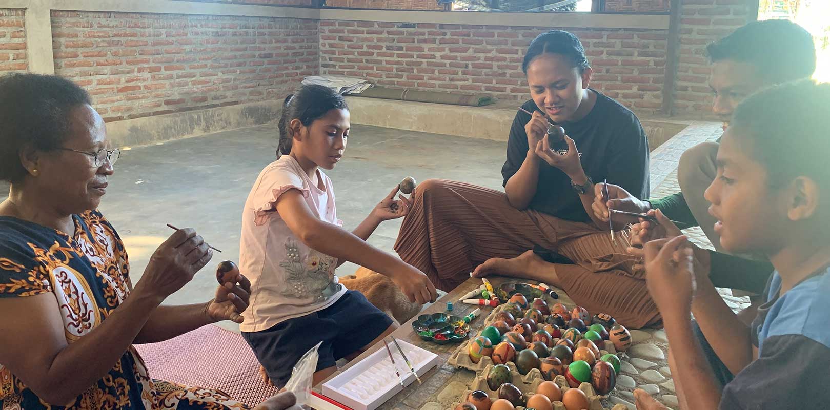 students engaged in artwork at Keka Neamu Kids Group